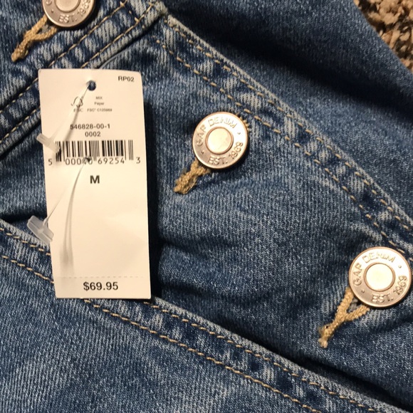 GAP Baggy Woman’s Short Overalls Light Wash in Size Medium | NWT! - Picture 9 of 10